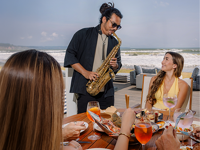 Sunday Brunch at Starfish Bloo